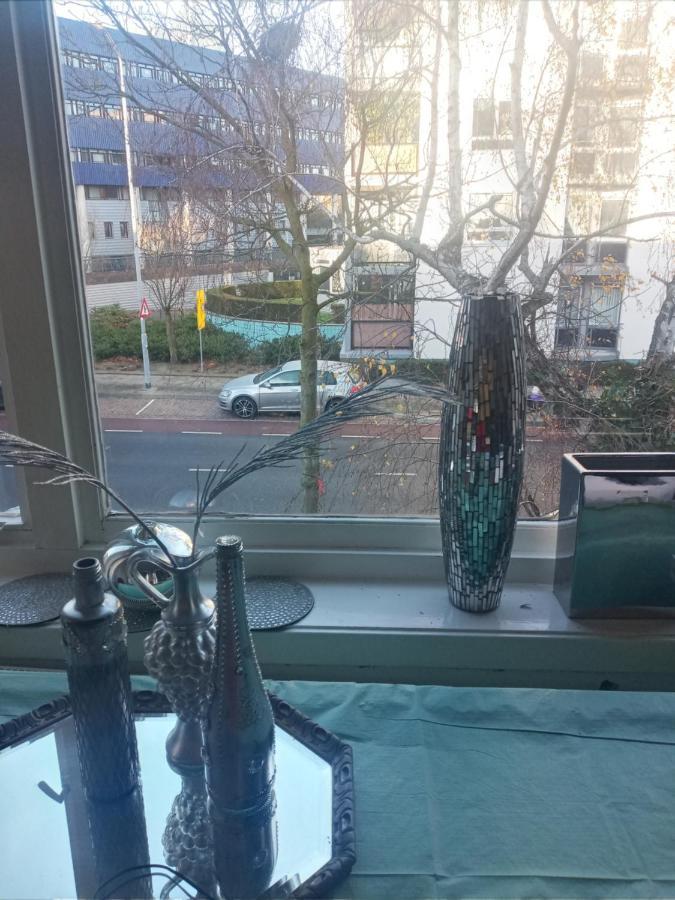 No 10, B&B, Etage 1E Verd, Max 3 Pers Nijmegen Kültér fotó